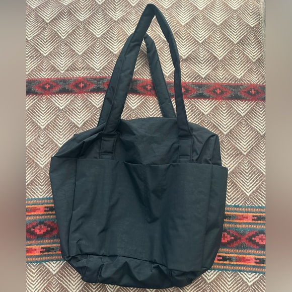 Baggy Cloud Carry On Tote Bag (new) - Picture 5 of 5